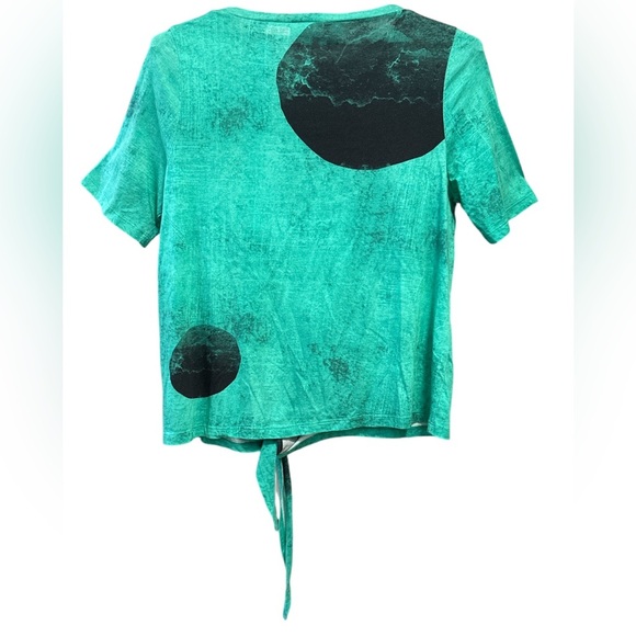 OZAI N KŪ Top sz Large - Picture 2 of 5